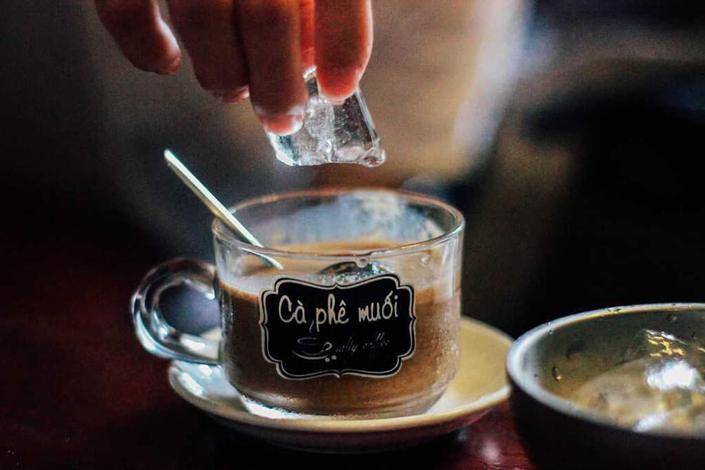 Cà phê muối là gì? Cách pha cafe muối chuẩn Huế